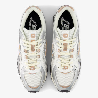 NEW BALANCE Спортни обувки Running Inspired 