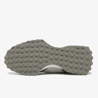 NEW BALANCE Спортни обувки U 327 