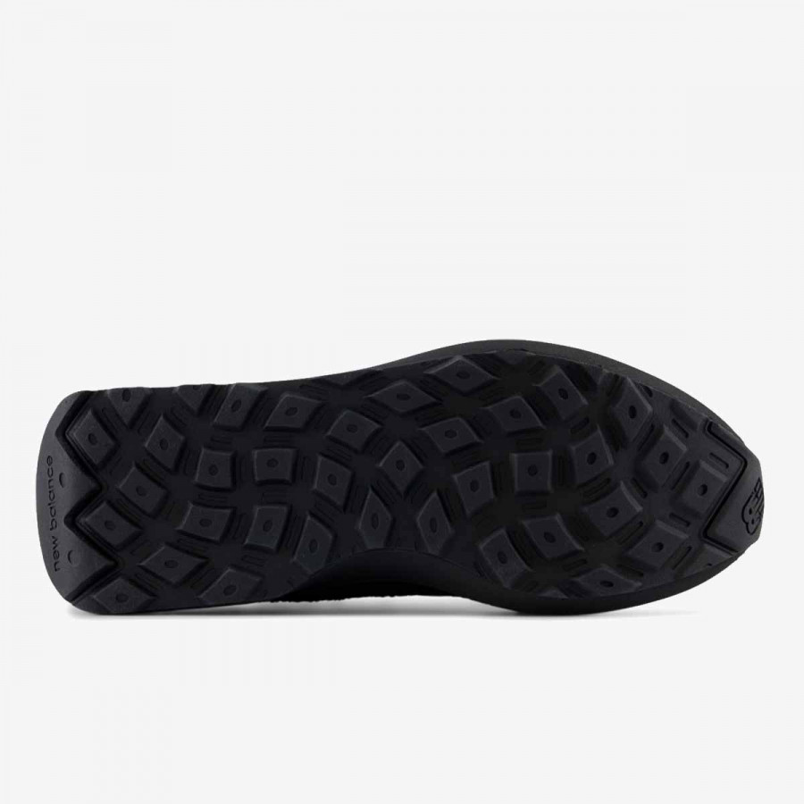 NEW BALANCE Спортни обувки U 370 