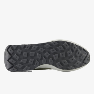 NEW BALANCE Спортни обувки U 370 