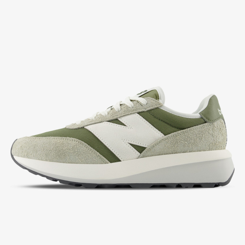 NEW BALANCE Спортни обувки U 370 