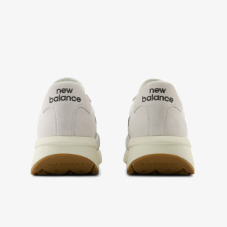 NEW BALANCE Спортни обувки 370