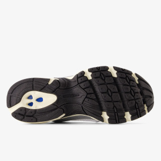 NEW BALANCE Спортни обувки 530 