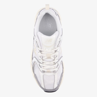 NEW BALANCE Спортни обувки 530 