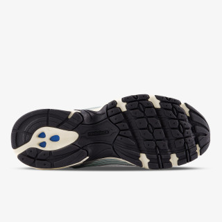 NEW BALANCE Спортни обувки 530 