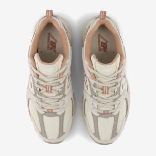 NEW BALANCE Спортни обувки 530 