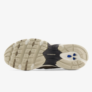 NEW BALANCE Спортни обувки 740 