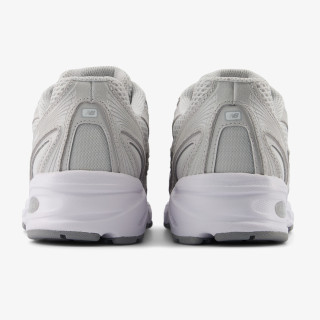 NEW BALANCE Спортни обувки U 740 
