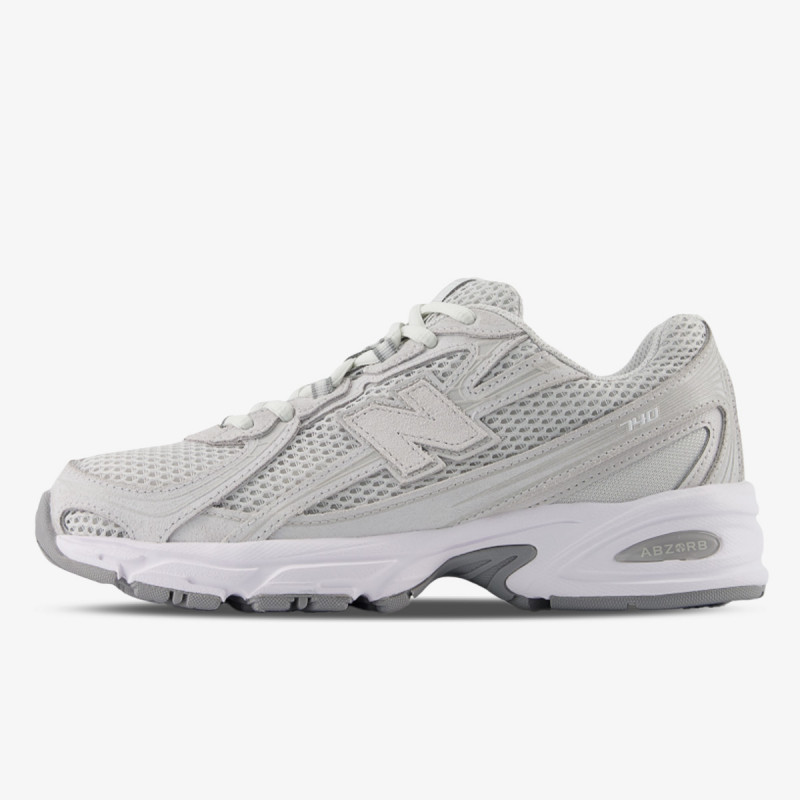 NEW BALANCE Спортни обувки U 740 