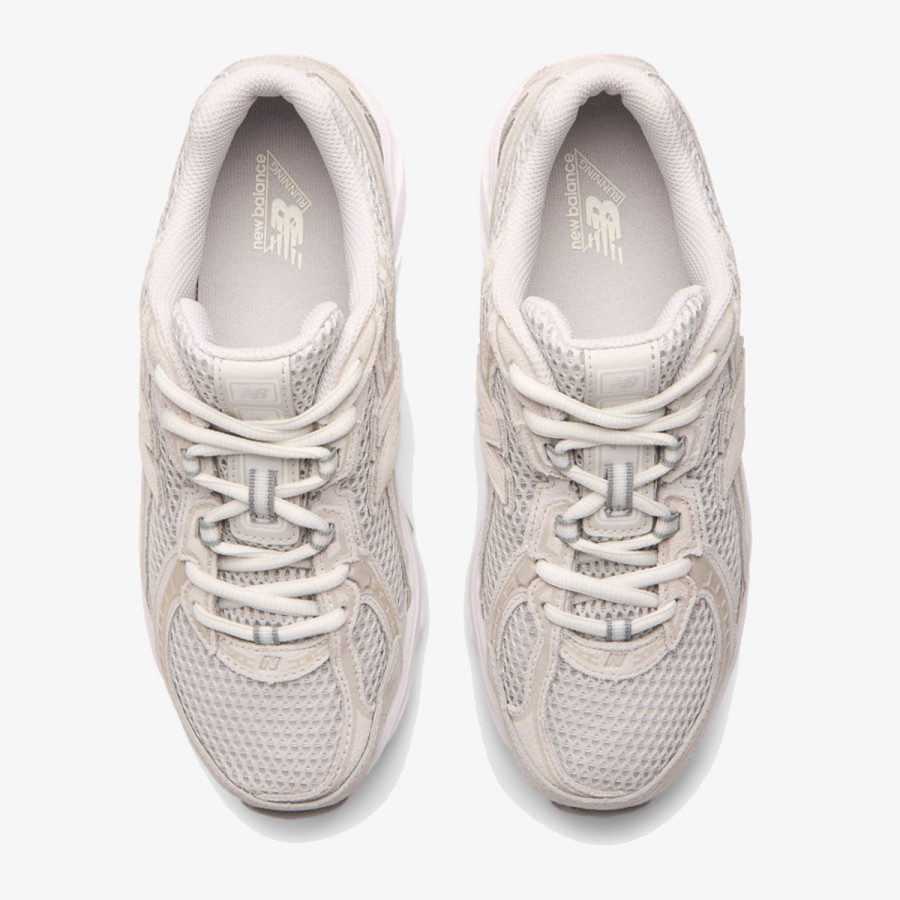 NEW BALANCE Спортни обувки U 740 