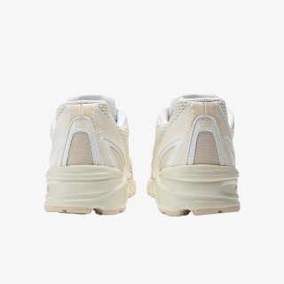 NEW BALANCE Спортни обувки 740 