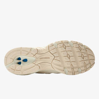 NEW BALANCE Спортни обувки 740 