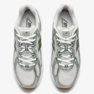 NEW BALANCE Спортни обувки 740 