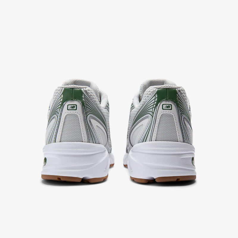 NEW BALANCE Спортни обувки 740 