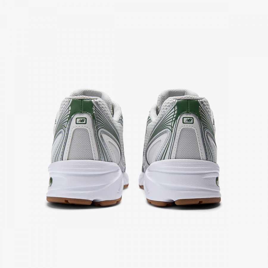 NEW BALANCE Спортни обувки 740 