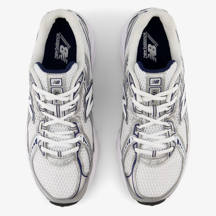 NEW BALANCE Спортни обувки U 740 