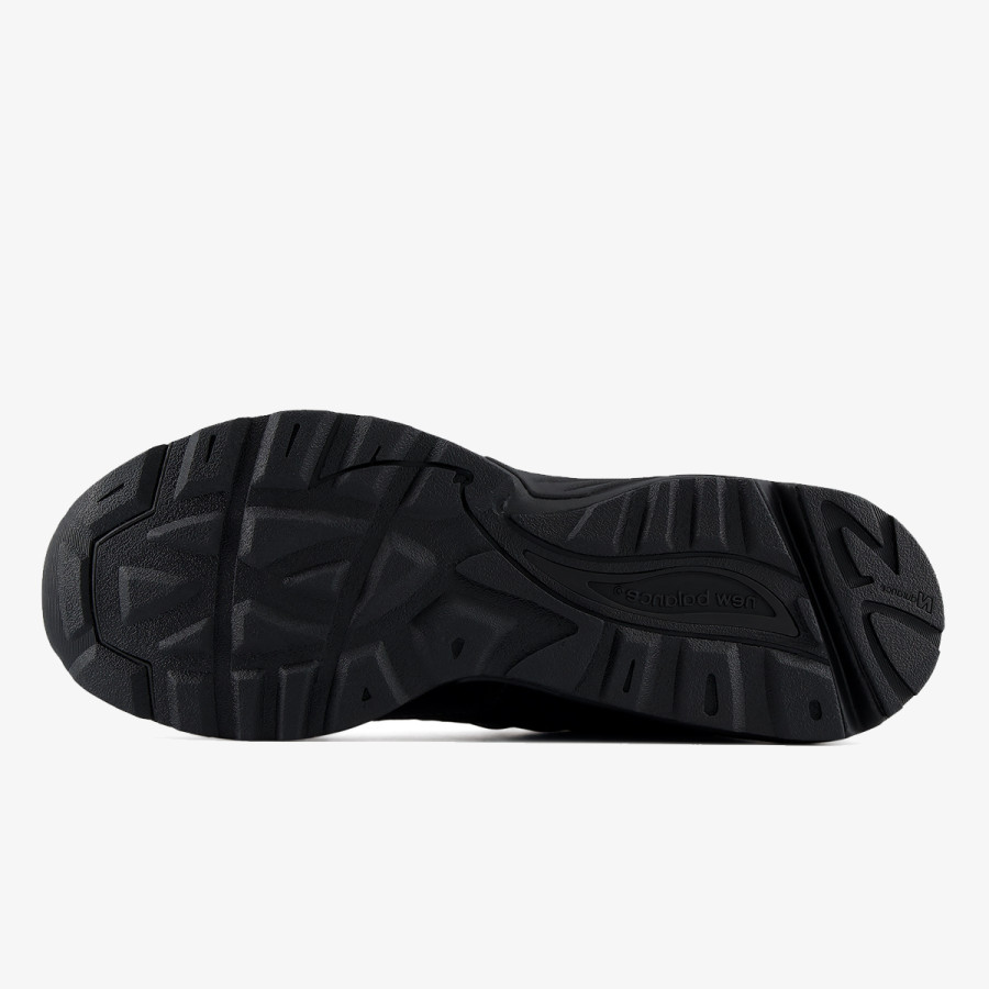 NEW BALANCE Спортни обувки 880 
