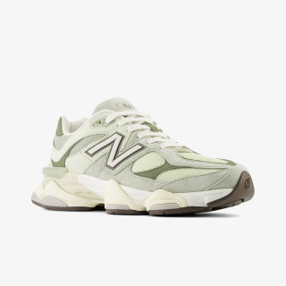 New Balance 9060 スニーカー | グレー | FARFETCH JP