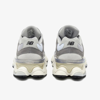 NEW BALANCE Спортни обувки U 9060 