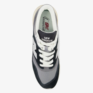 NEW BALANCE Спортни обувки NEW BALANCE - 997R 