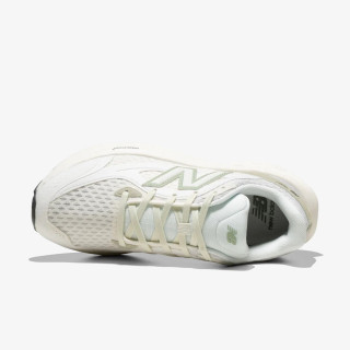 NEW BALANCE Спортни обувки UTILITY 