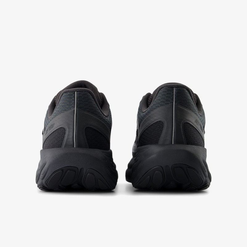 NEW BALANCE Спортни обувки UTRNWD 