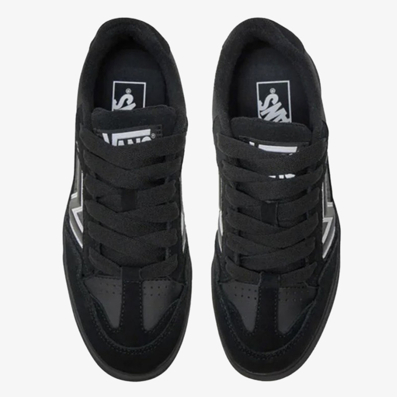 VANS Спортни обувки Upland 
