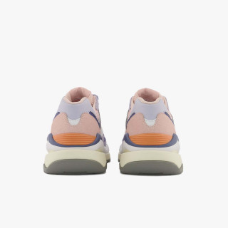 NEW BALANCE Спортни обувки 5740 